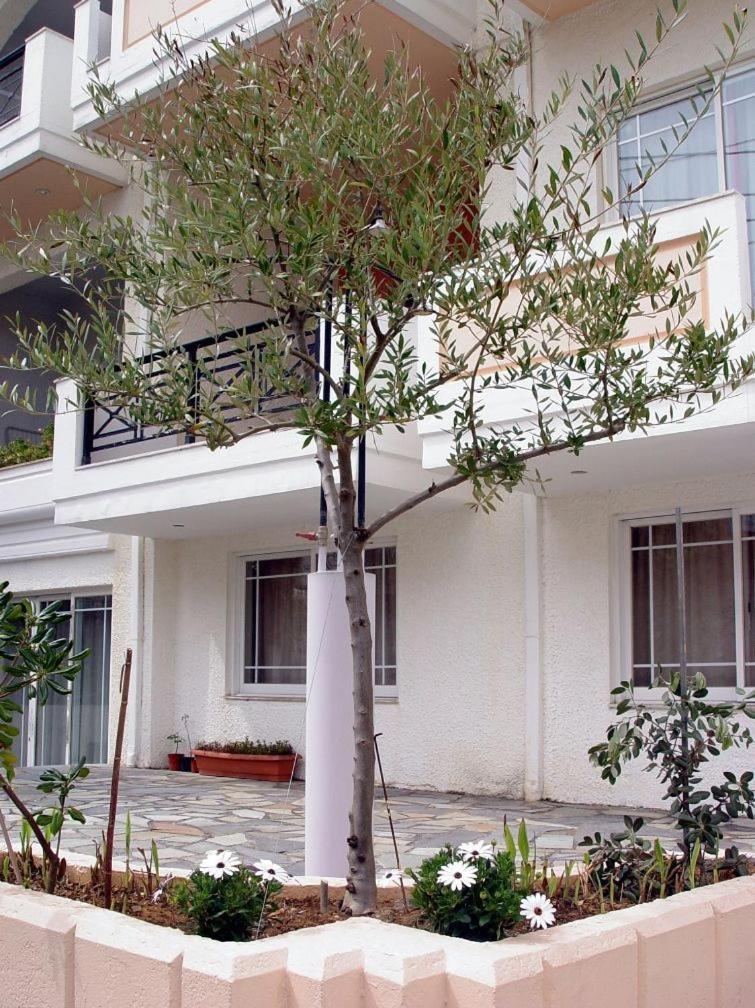 Doreen Suites Kalamaki  Exterior photo
